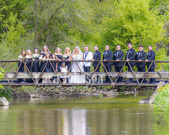Josh & Deanna Klann Wedding - Allison Richards (35 of 40)