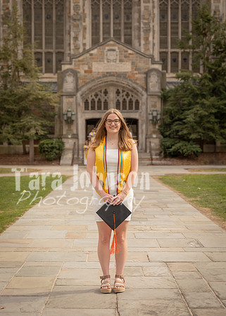 Emma & Friends Grad Photos W25 (63 of 96)