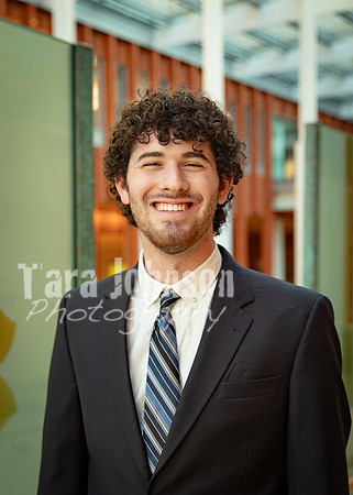 [THT] Headshots F23 - Matthew-4