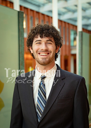 [THT] Headshots F23 - Matthew-3