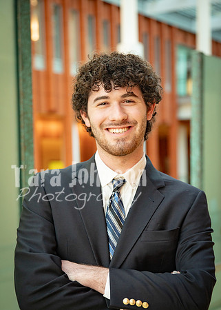 [THT] Headshots F23 - Matthew-10