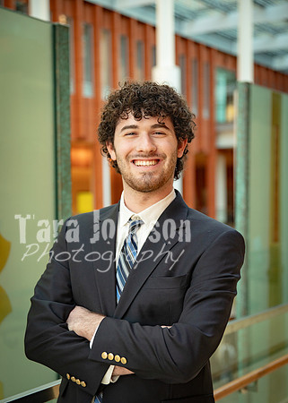 [THT] Headshots F23 - Matthew-13