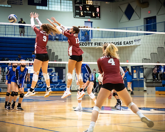 2021 MHS VB @ LHS - TJP (7 of 24)