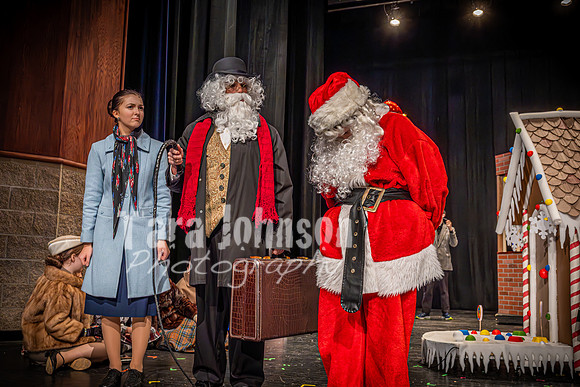 23 LHS Theatre - 34th - R1 (2 of 774)