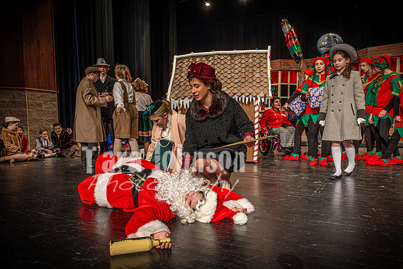 23 LHS Theatre - 34th - R1 (7 of 774)