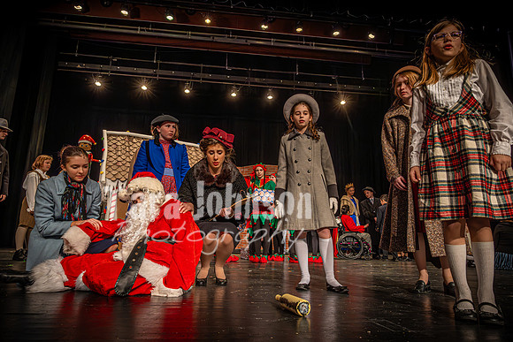 23 LHS Theatre - 34th - R1 (10 of 774)