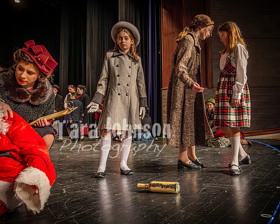 23 LHS Theatre - 34th - R1 (11 of 774)