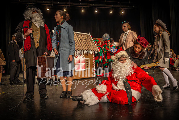 23 LHS Theatre - 34th - R1 (12 of 774)