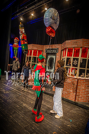 23 LHS Theatre - 34th - R1 (26 of 774)