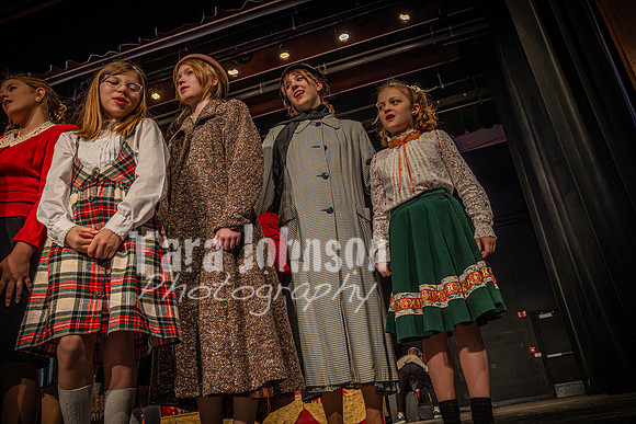 23 LHS Theatre - 34th - R1 (35 of 774)