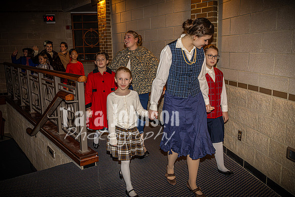 23 LHS Theatre - 34th - R1 (39 of 774)