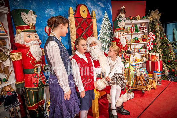 23 LHS Theatre - 34th - R1 (62 of 774)