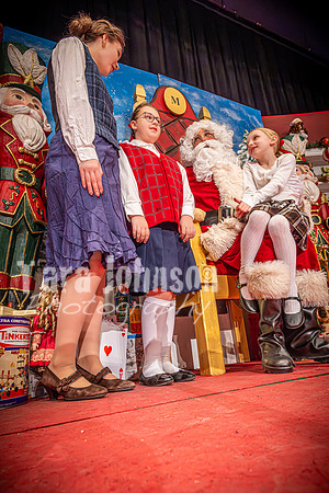 23 LHS Theatre - 34th - R1 (64 of 774)