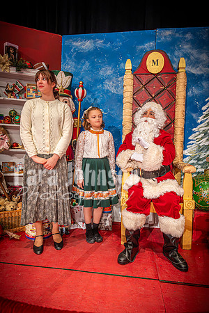 23 LHS Theatre - 34th - R1 (72 of 774)