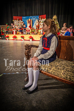 23 LHS Theatre - 34th - R1 (83 of 774)