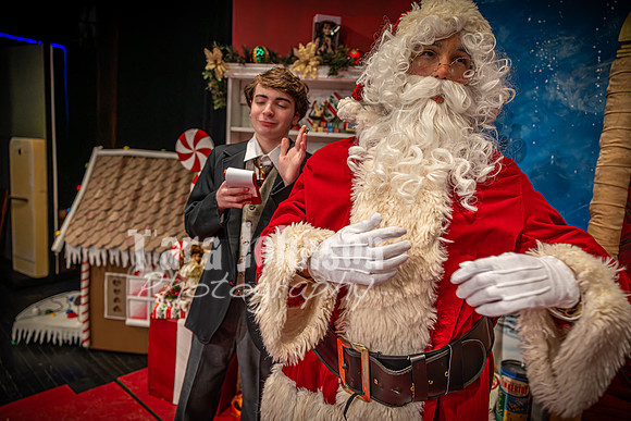 23 LHS Theatre - 34th - R1 (150 of 774)