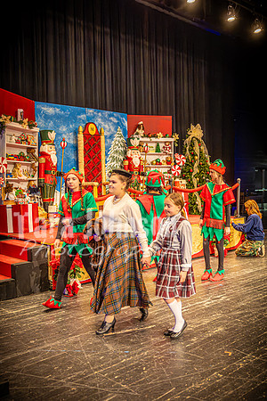 23 LHS Theatre - 34th - R1 (167 of 774)