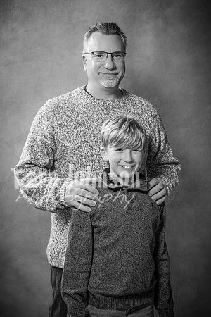Gritzinger Family - BW - TJP (9 of 12)
