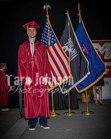 22 MHS Grad - Angle #2 Flags - TJP (290 of 297)