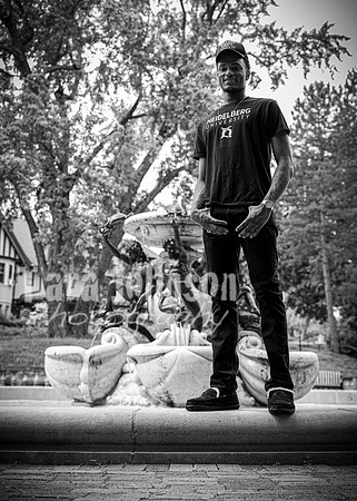 Gerrard McCoy @ Cranbrook Gardens - BW - TJP (67 of 127)