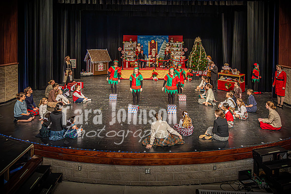 23 LHS Theatre - Elf Theatre - TJP (21 of 131)