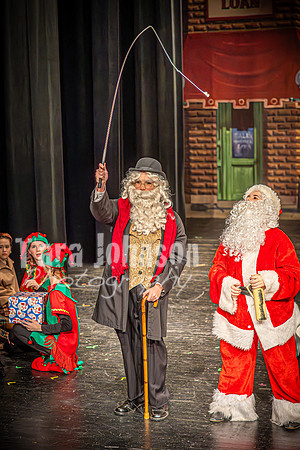 23 LHS Theatre - Dress Rehearsal - TJP (57 of 604)