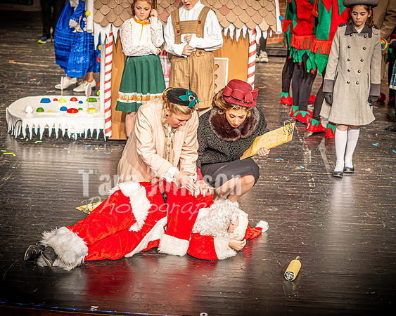 23 LHS Theatre - Dress Rehearsal - TJP (63 of 604)
