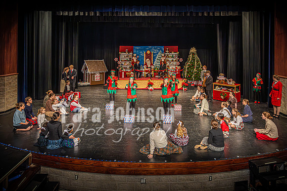 23 LHS Theatre - Elf Theatre - TJP (28 of 131)