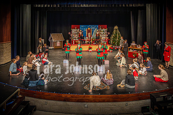 23 LHS Theatre - Elf Theatre - TJP (33 of 131)