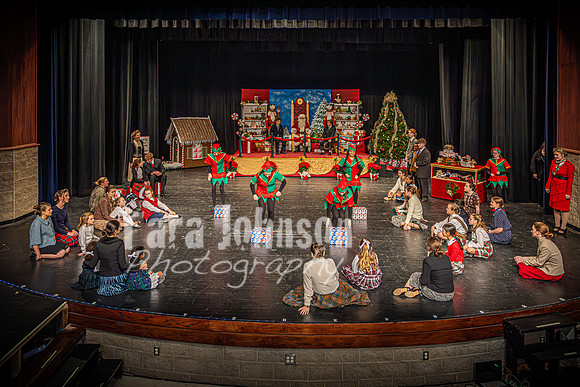 23 LHS Theatre - Elf Theatre - TJP (36 of 131)