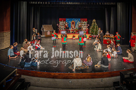 23 LHS Theatre - Elf Theatre - TJP (49 of 131)