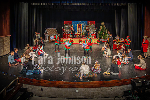 23 LHS Theatre - Elf Theatre - TJP (53 of 131)