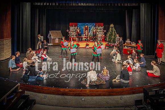 23 LHS Theatre - Elf Theatre - TJP (58 of 131)