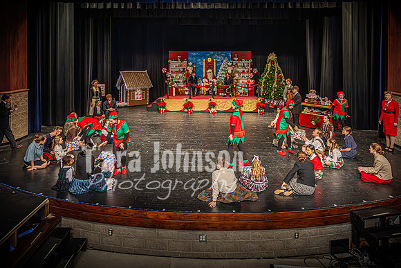 23 LHS Theatre - Elf Theatre - TJP (64 of 131)
