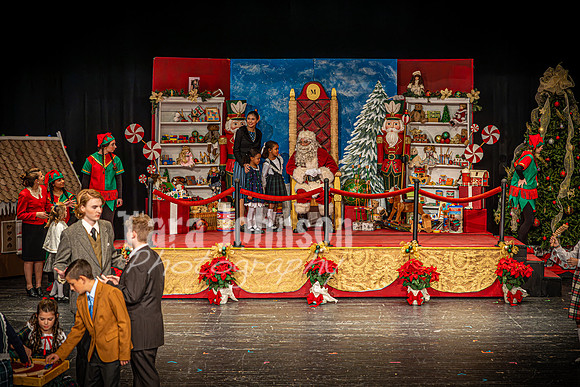 23 LHS Theatre - Dress Rehearsal - TJP (103 of 604)