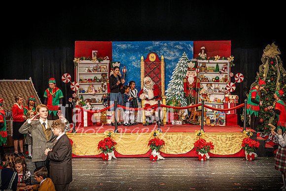 23 LHS Theatre - Dress Rehearsal - TJP (105 of 604)