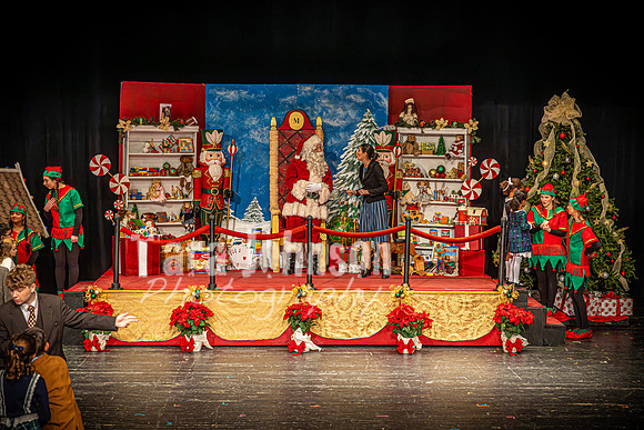 23 LHS Theatre - Dress Rehearsal - TJP (107 of 604)