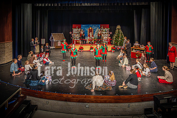 23 LHS Theatre - Elf Theatre - TJP (71 of 131)