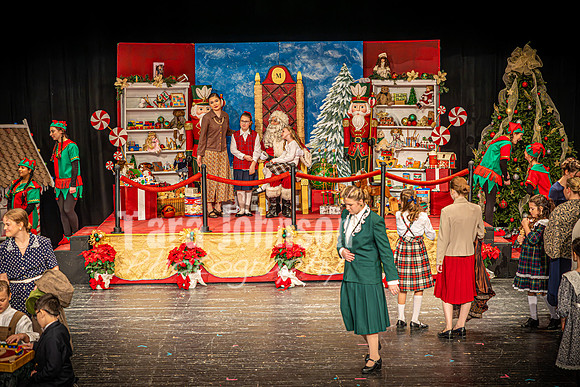23 LHS Theatre - Dress Rehearsal - TJP (115 of 604)