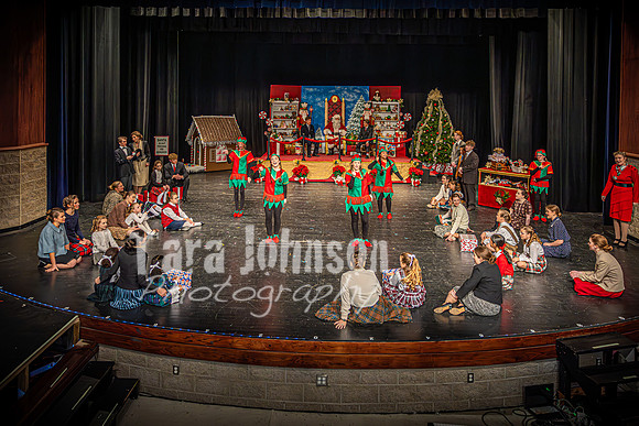 23 LHS Theatre - Elf Theatre - TJP (73 of 131)