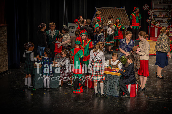 23 LHS Theatre - Dress Rehearsal - TJP (119 of 604)