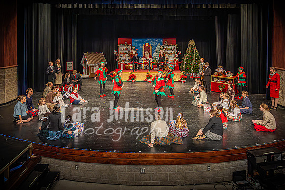 23 LHS Theatre - Elf Theatre - TJP (75 of 131)