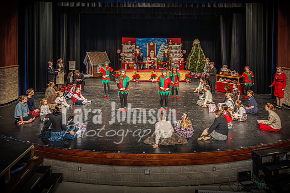 23 LHS Theatre - Elf Theatre - TJP (76 of 131)