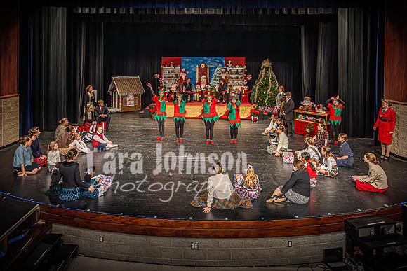23 LHS Theatre - Elf Theatre - TJP (79 of 131)