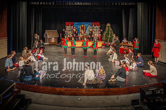 23 LHS Theatre - Elf Theatre - TJP (80 of 131)