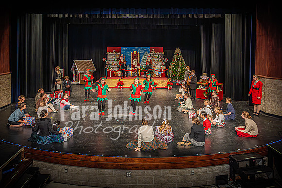 23 LHS Theatre - Elf Theatre - TJP (83 of 131)
