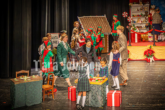 23 LHS Theatre - Dress Rehearsal - TJP (136 of 604)