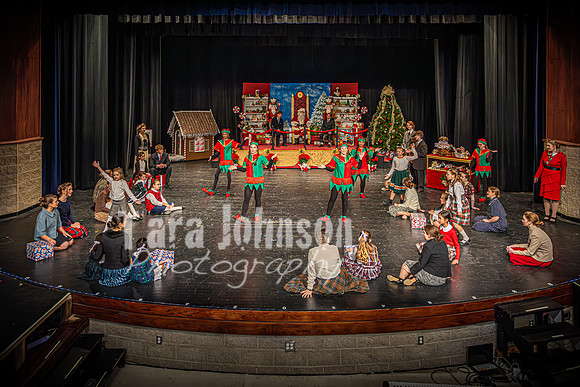 23 LHS Theatre - Elf Theatre - TJP (94 of 131)