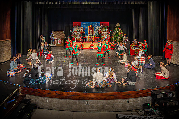 23 LHS Theatre - Elf Theatre - TJP (96 of 131)