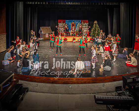 23 LHS Theatre - Elf Theatre - TJP (112 of 131)